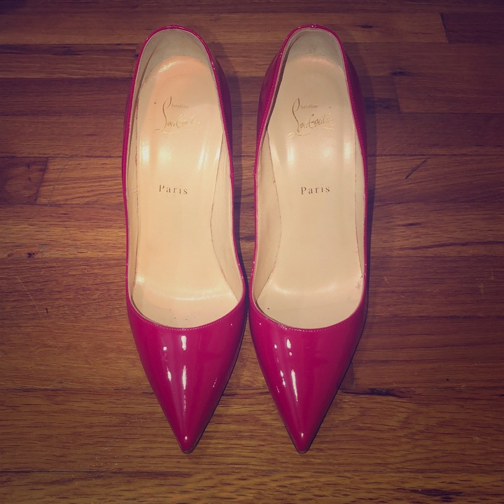 Christian Louboutin So Kate Pumps